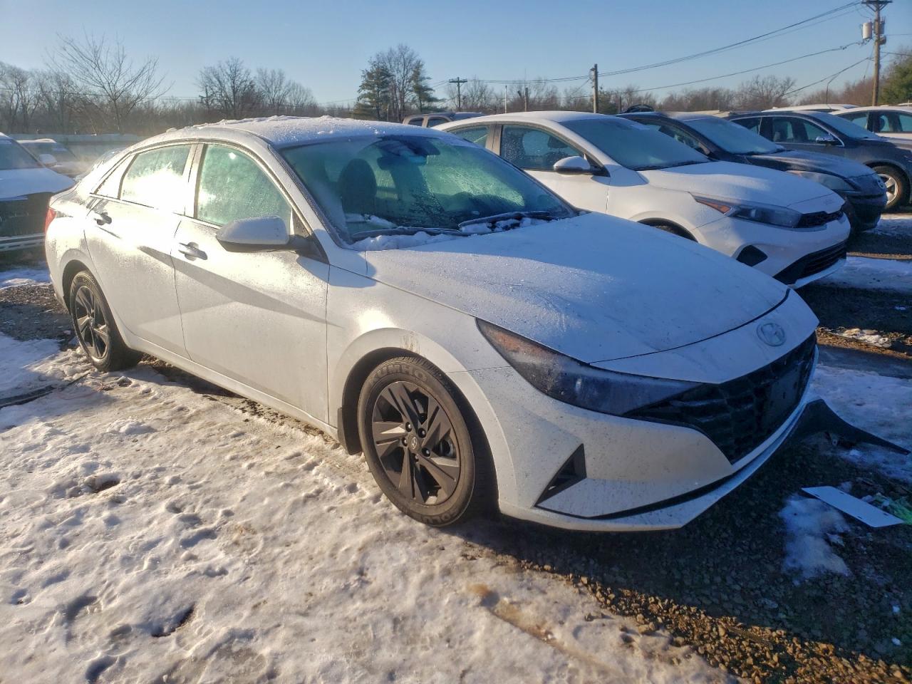 2022 HYUNDAI ELANTRA SEL photo 4