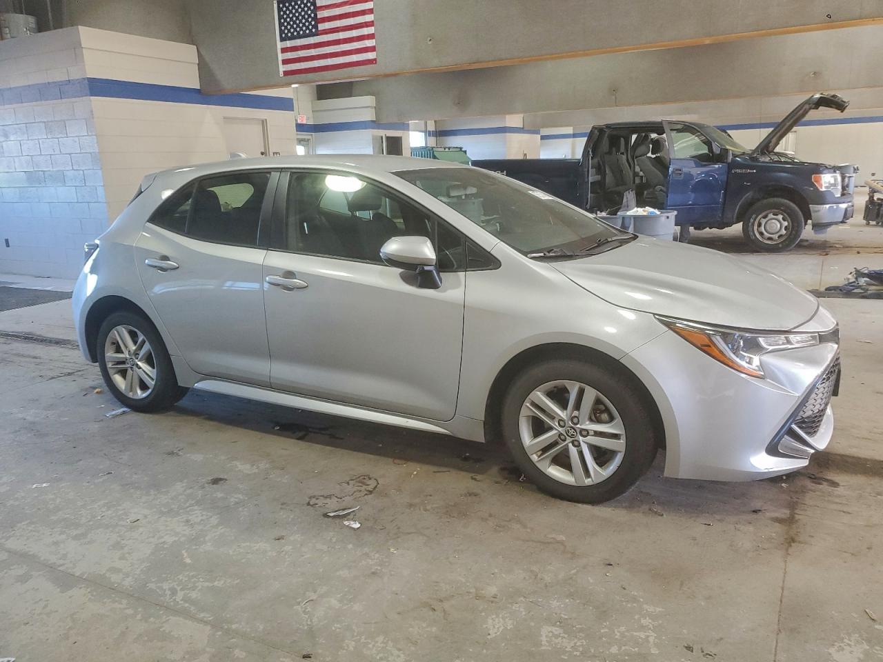 2019 TOYOTA COROLLA SE photo 4
