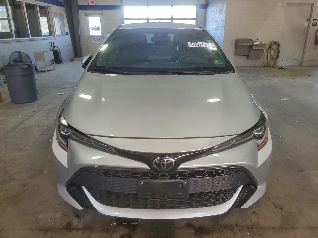 2019 TOYOTA COROLLA SE photo 5