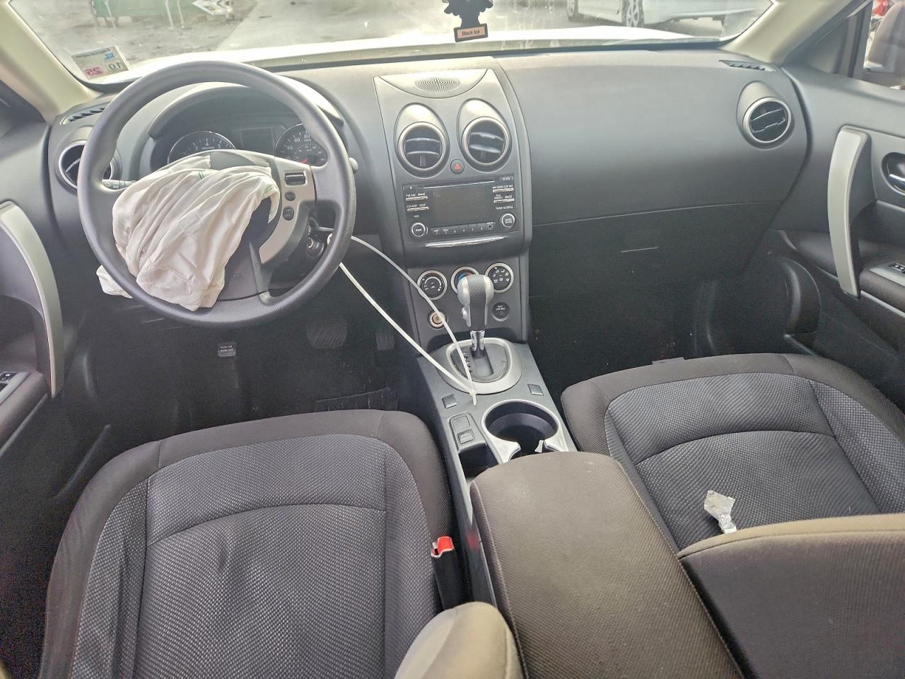 2013 NISSAN ROGUE S photo 8