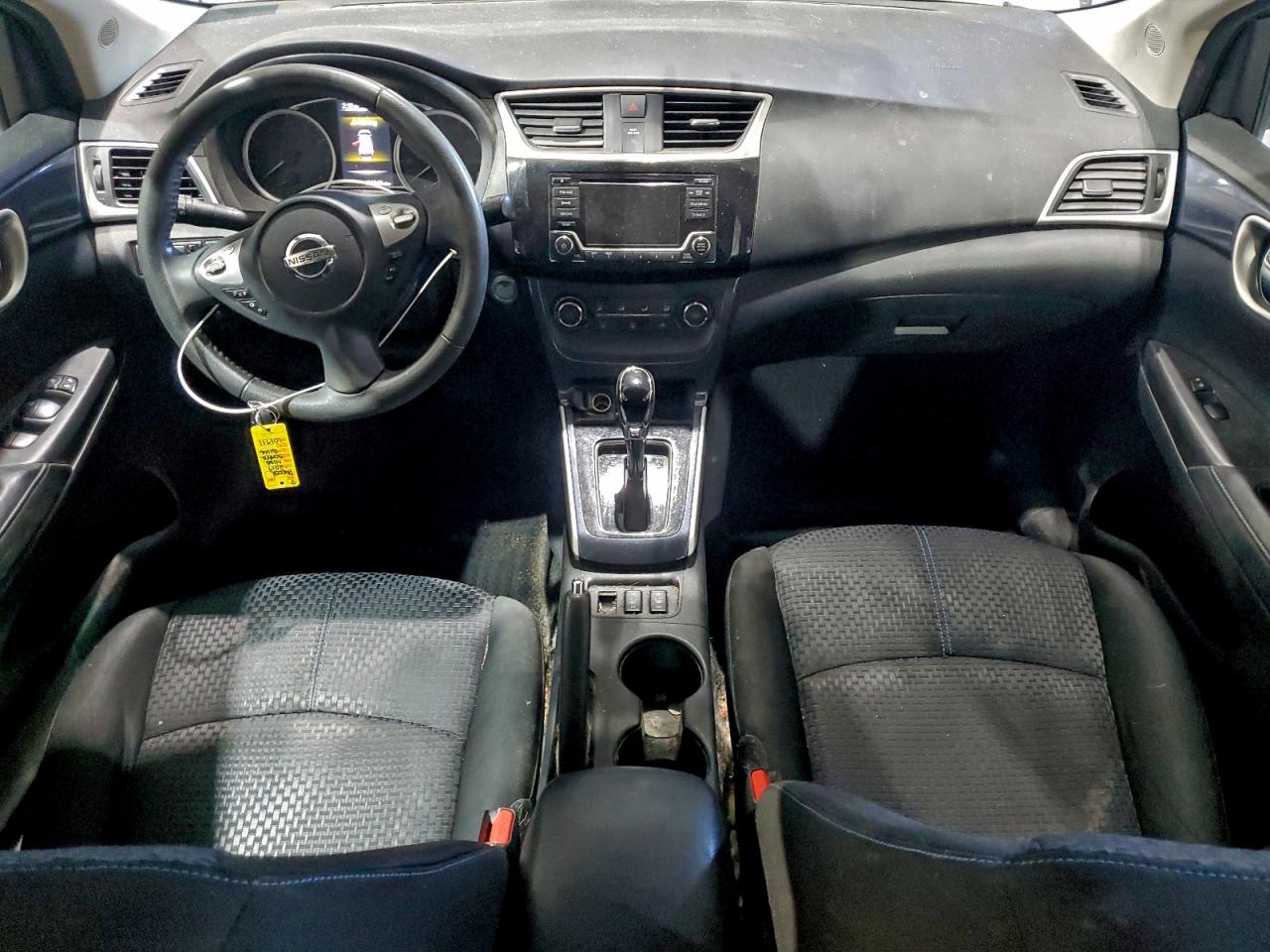 2017 NISSAN SENTRA S photo 8