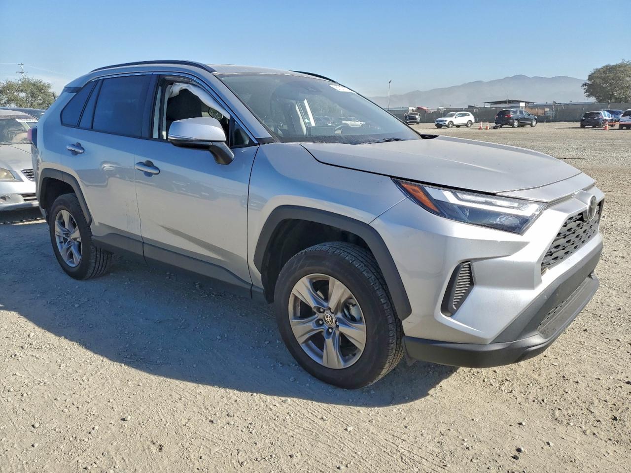 2024 TOYOTA RAV4 XLE photo 10