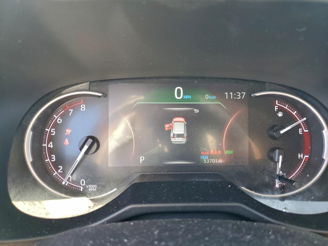 2024 TOYOTA RAV4 XLE photo 25
