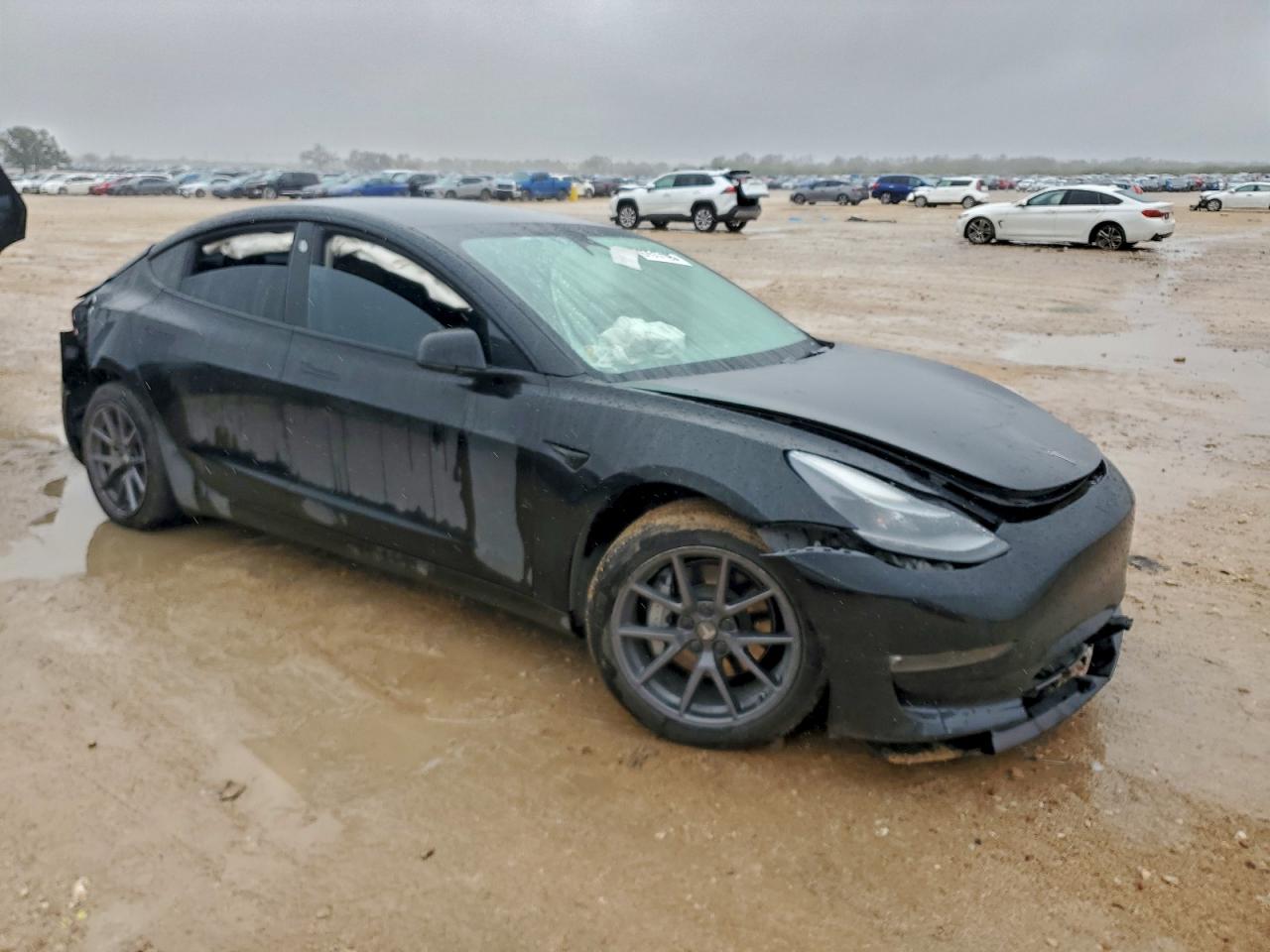 2022 TESLA MODEL 3 photo 4