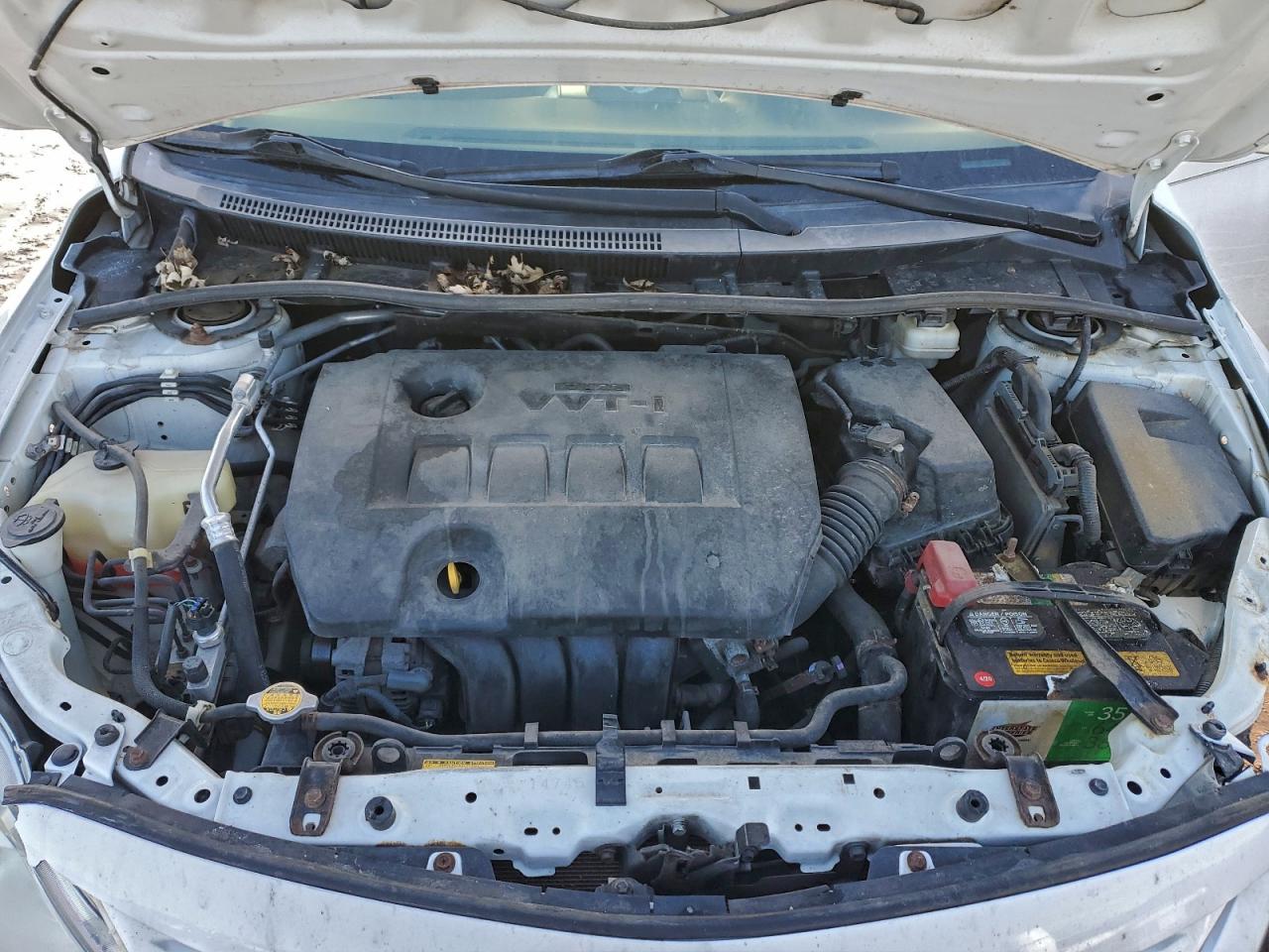 2013 TOYOTA COROLLA BASE photo 11