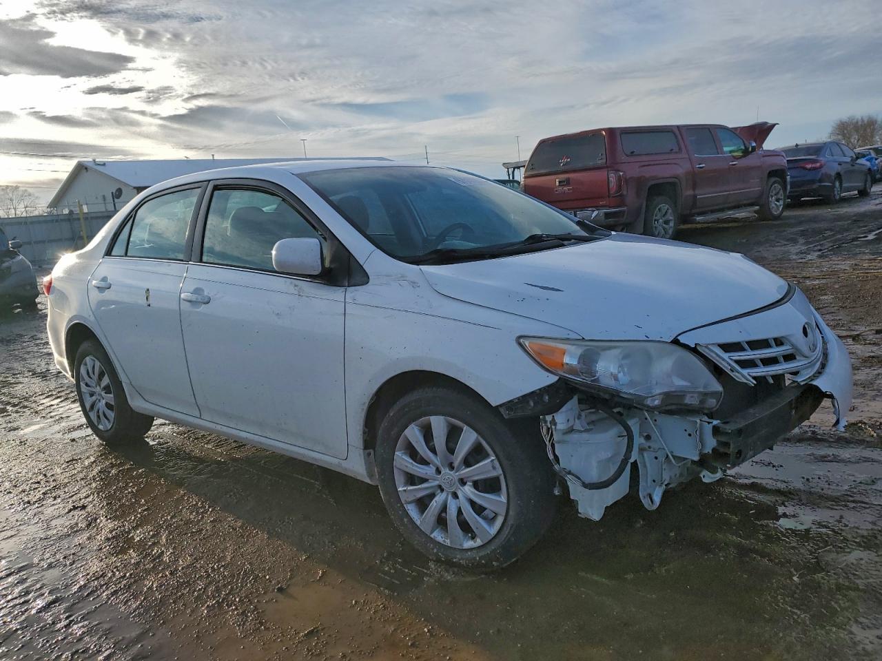 2013 TOYOTA COROLLA BASE photo 4
