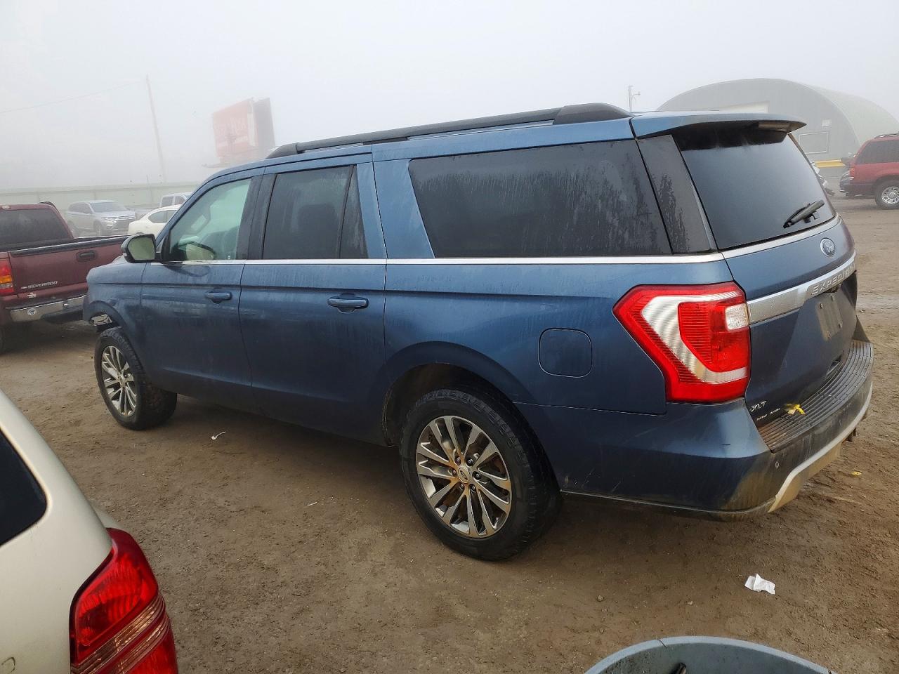 2018 FORD EXPEDITION MAX XLT photo 2