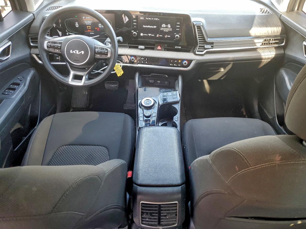 2023 KIA SPORTAGE LX photo 8
