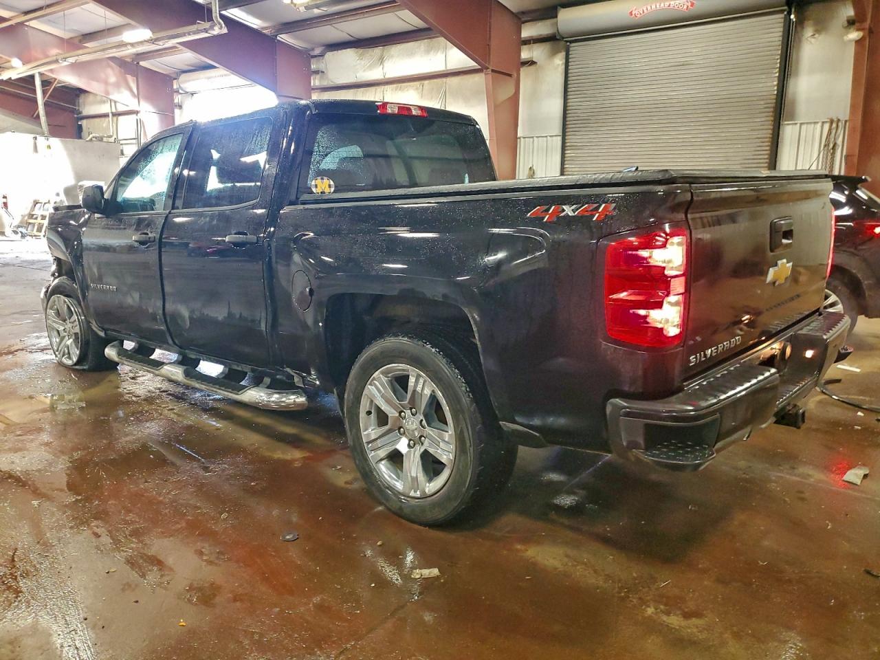 2018 CHEVROLET SILVERADO K1500 CUSTOM photo 2