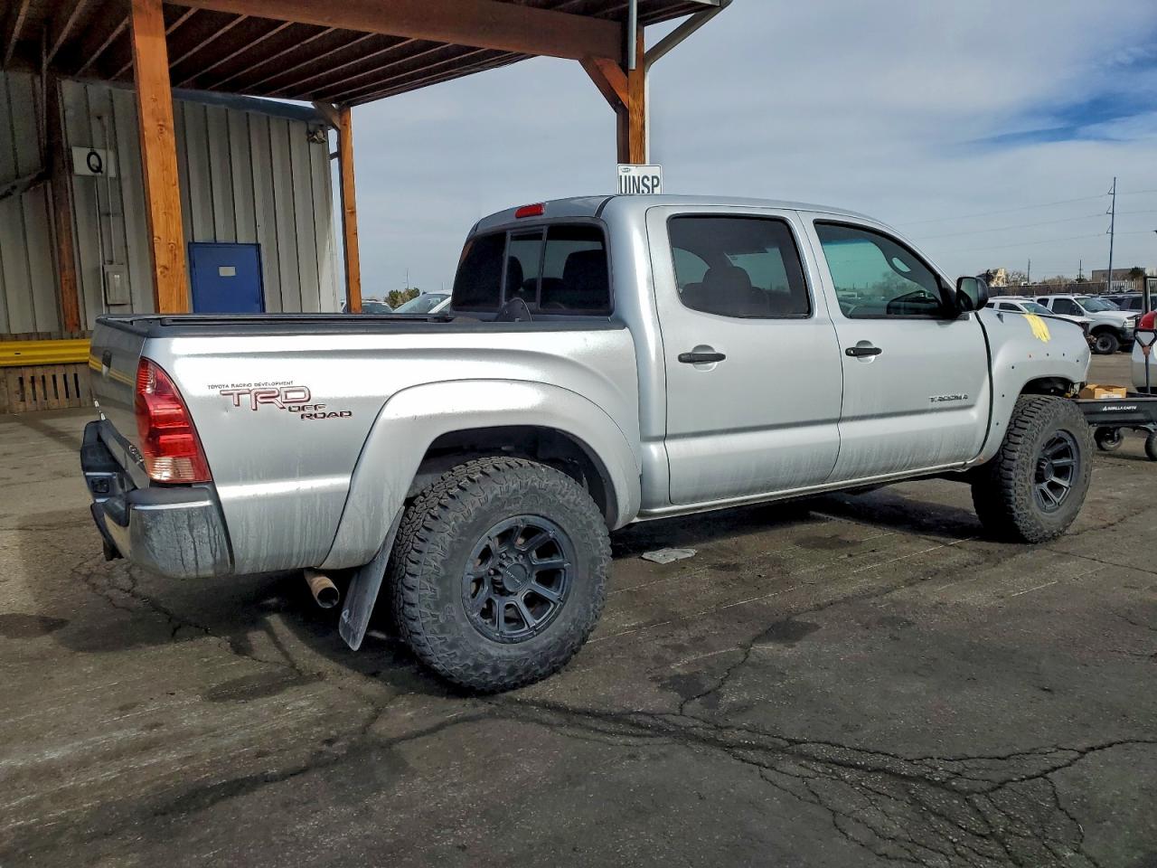 2008 TOYOTA TACOMA DOUBLE CAB photo 3