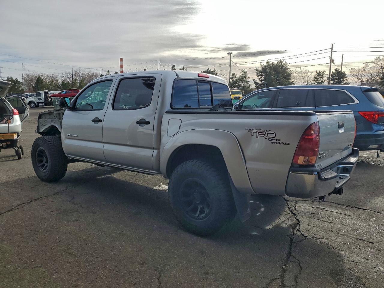 2008 TOYOTA TACOMA DOUBLE CAB photo 2
