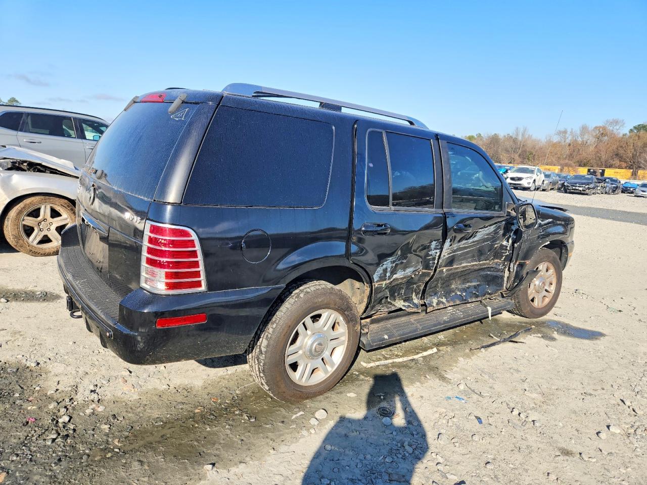 2003 MERCURY MOUNTAINEER photo 3