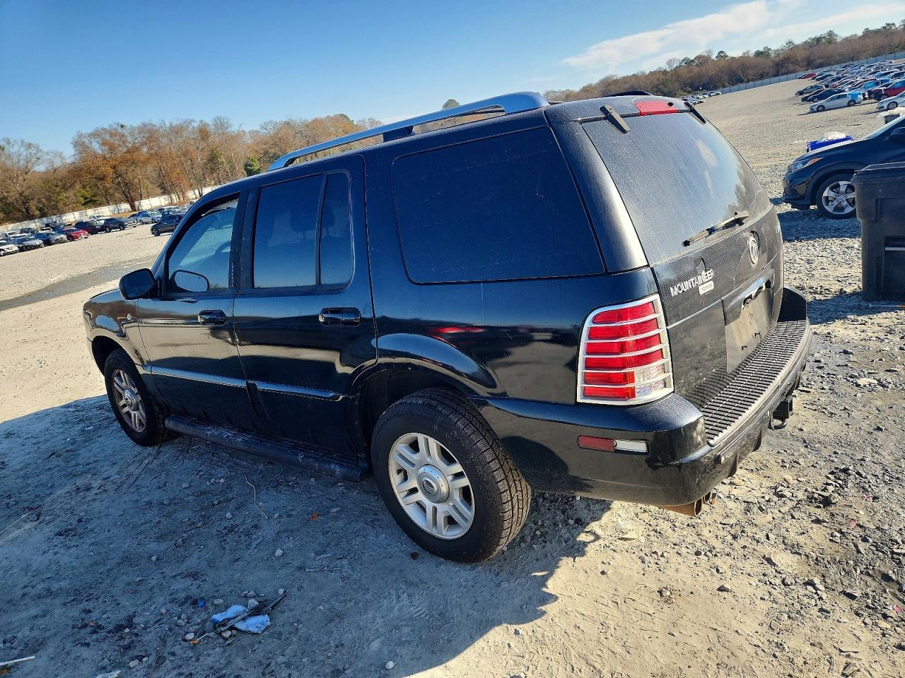 2003 MERCURY MOUNTAINEER photo 2