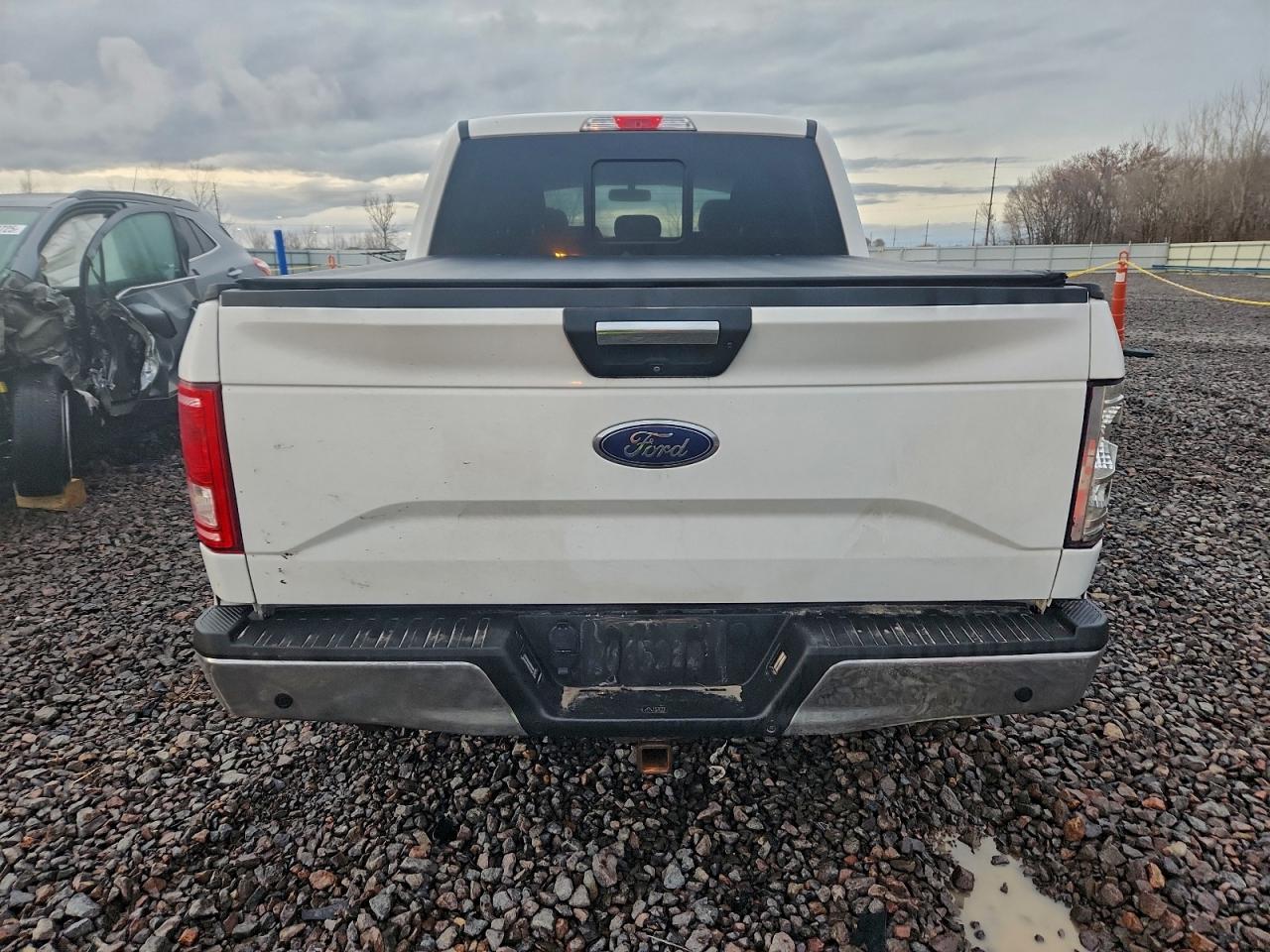 2017 FORD F150 SUPERCREW photo 6