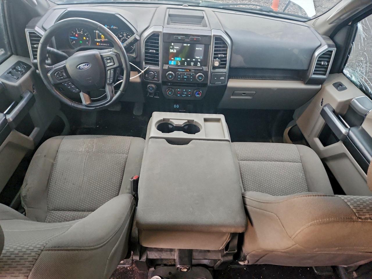 2017 FORD F150 SUPERCREW photo 8