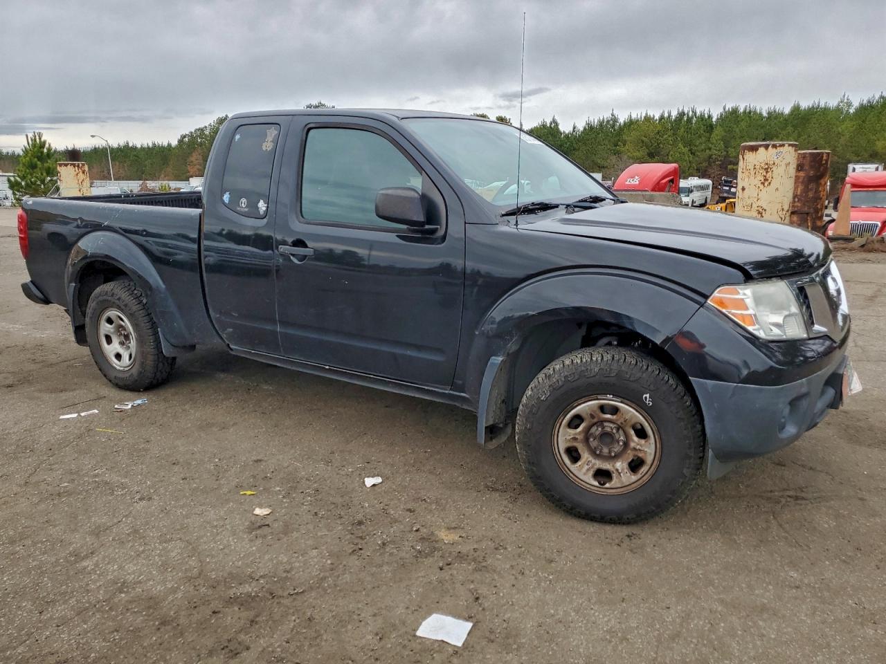 2018 NISSAN FRONTIER S photo 4
