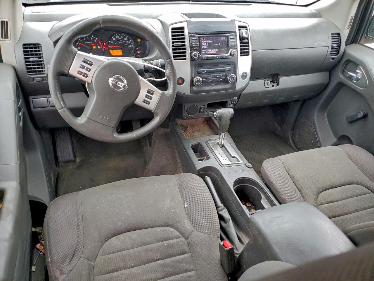 2018 NISSAN FRONTIER S photo 8