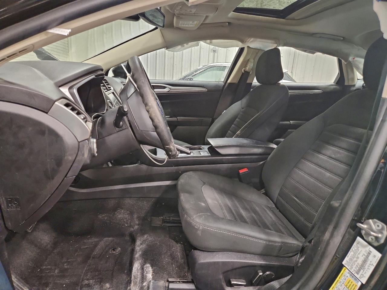 2020 FORD FUSION SE photo 7