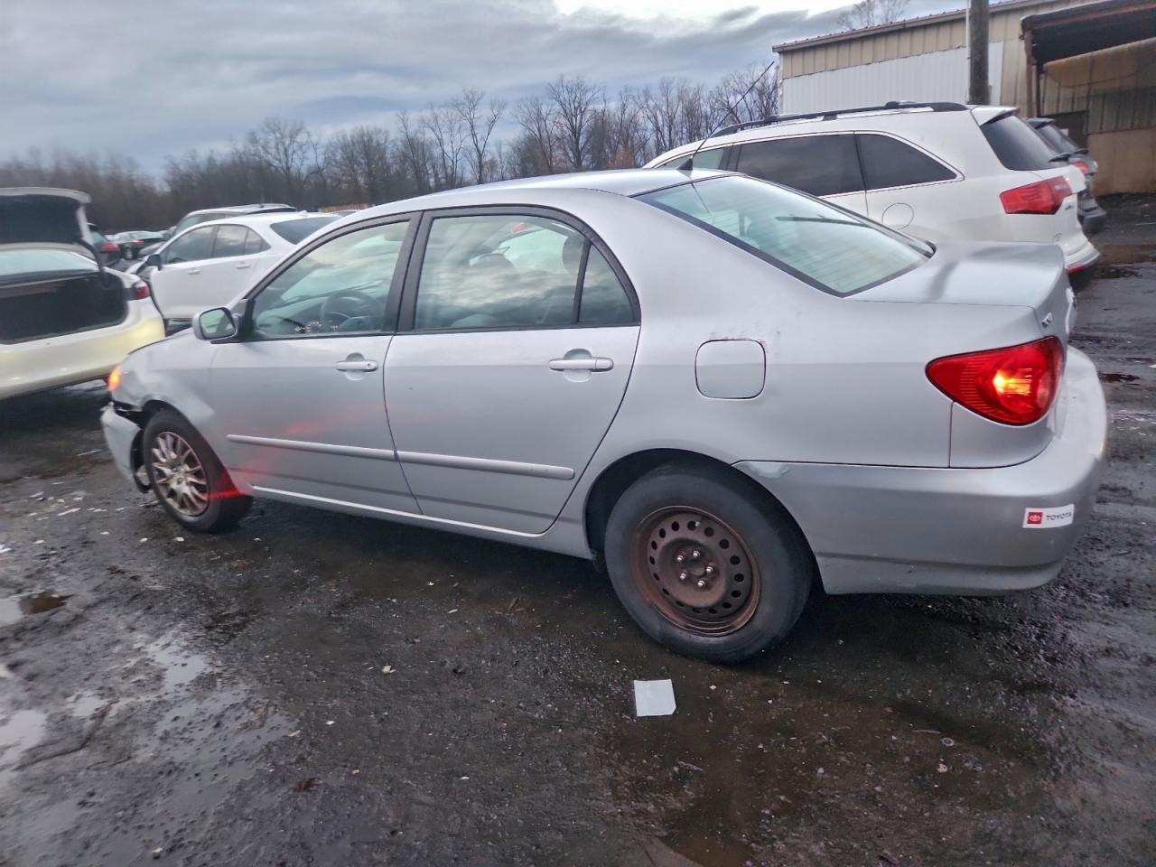 2007 TOYOTA COROLLA CE photo 2