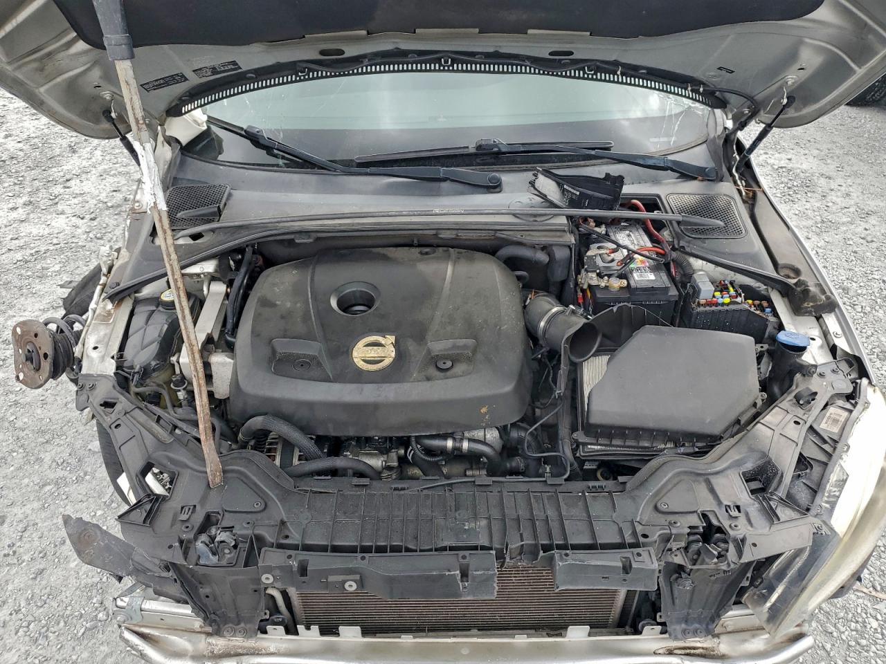 2015 VOLVO S60 PREMIER photo 11