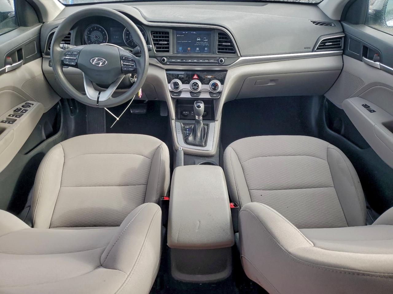 2019 HYUNDAI ELANTRA SEL photo 8