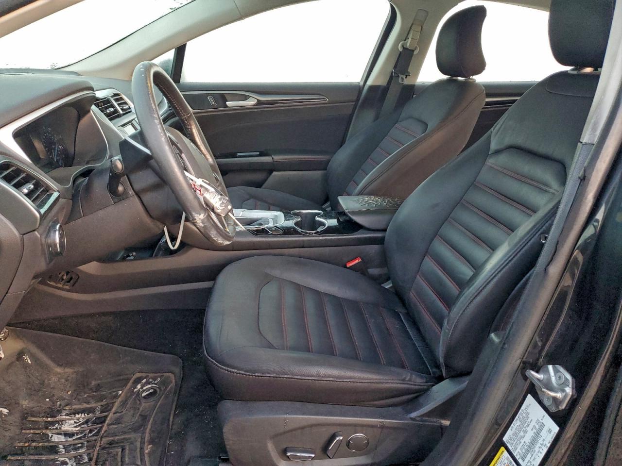 2015 FORD FUSION SE photo 7