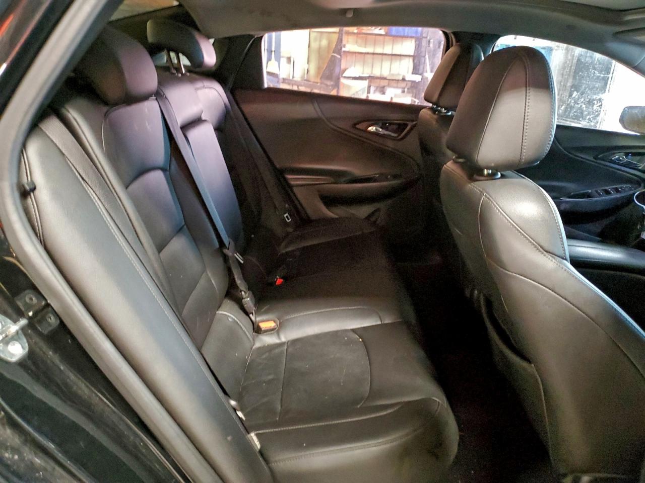 2018 CHEVROLET MALIBU LT photo 10