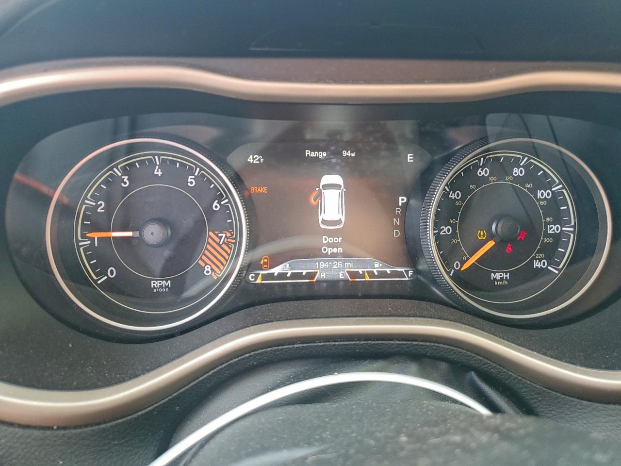2015 JEEP CHEROKEE LIMITED photo 9
