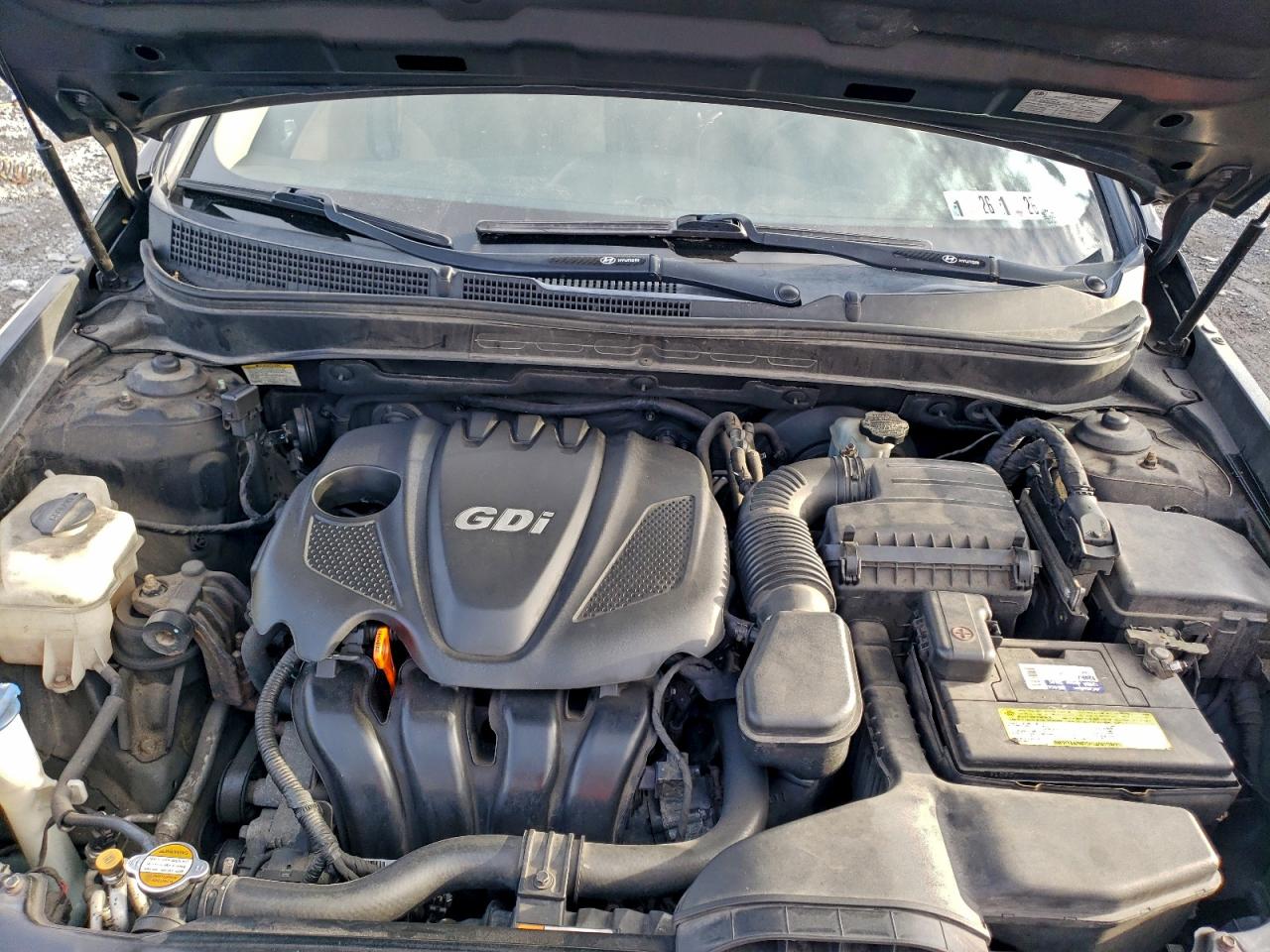 2013 HYUNDAI SONATA GLS photo 11
