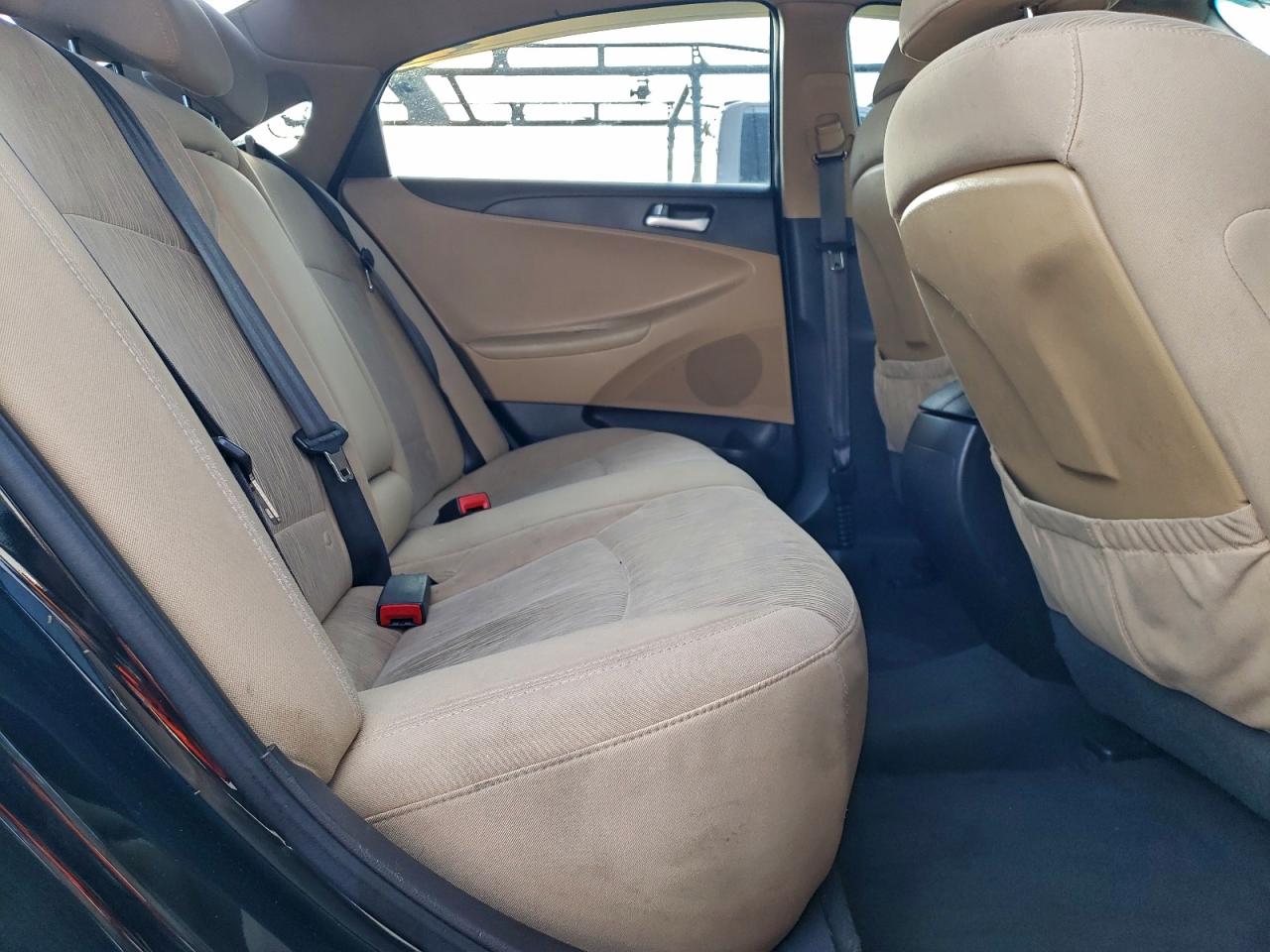 2013 HYUNDAI SONATA GLS photo 10