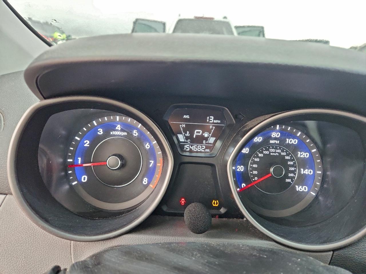 2015 HYUNDAI ELANTRA SE photo 9