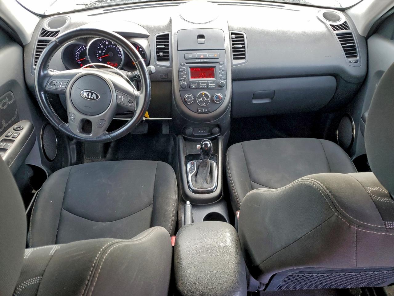 2013 KIA SOUL + photo 8