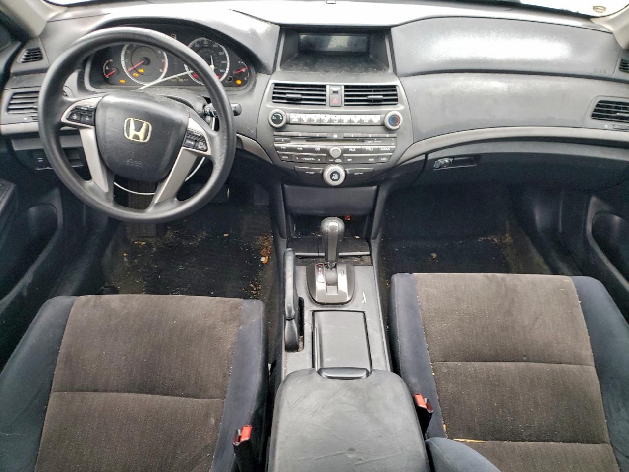 2010 HONDA ACCORD LX photo 15