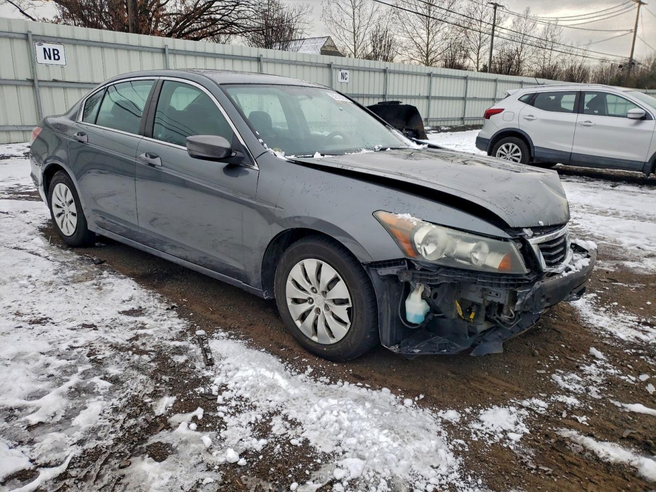 2010 HONDA ACCORD LX photo 7