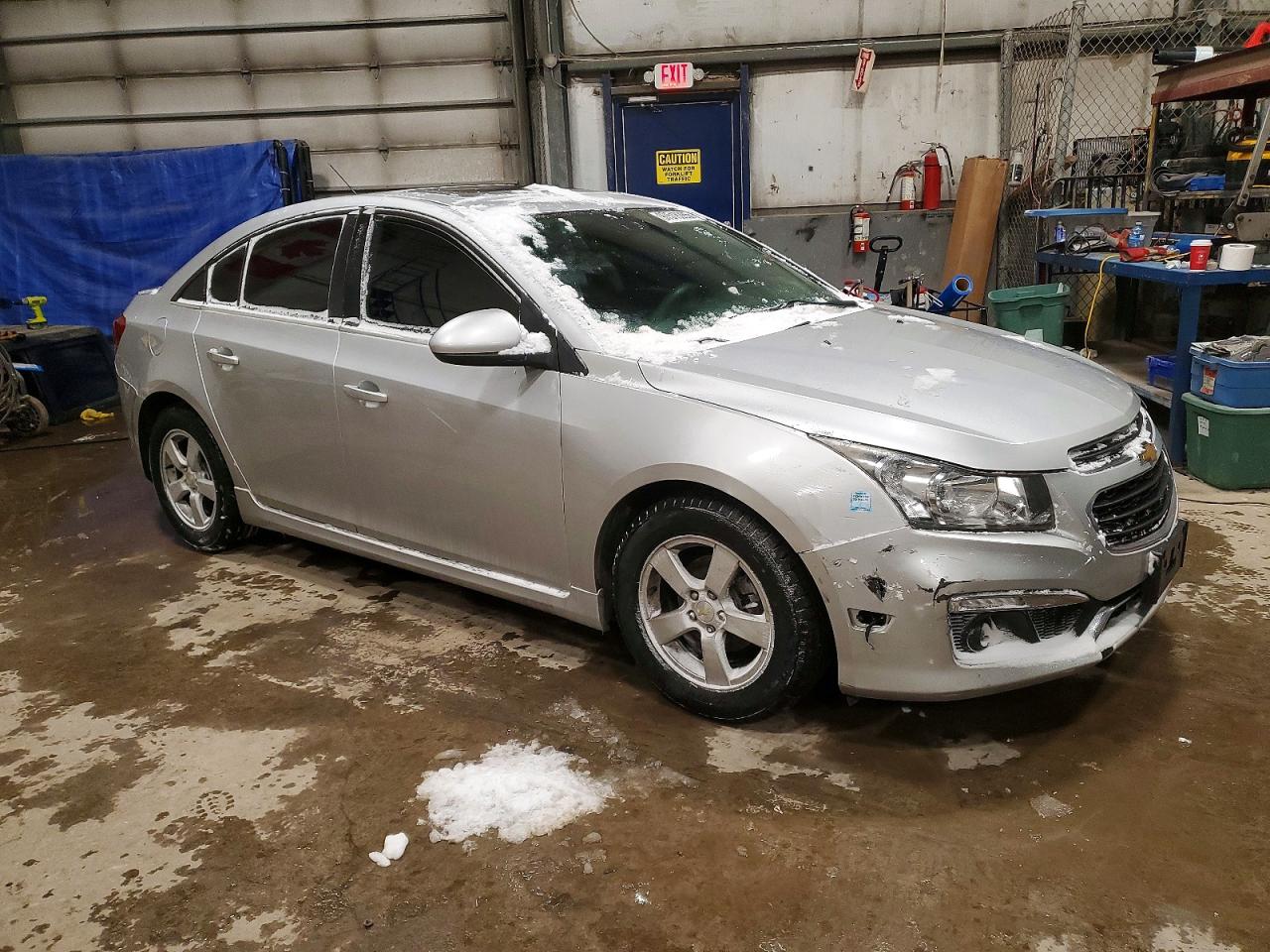 2015 CHEVROLET CRUZE LT photo 4
