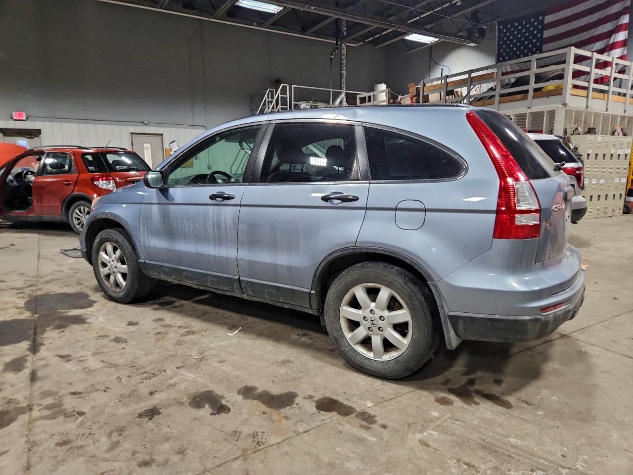 2011 HONDA CR-V SE photo 2
