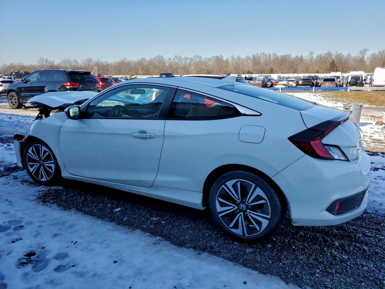 2016 HONDA CIVIC EX photo 2