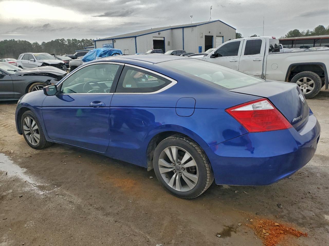 2008 HONDA ACCORD LX-S photo 2
