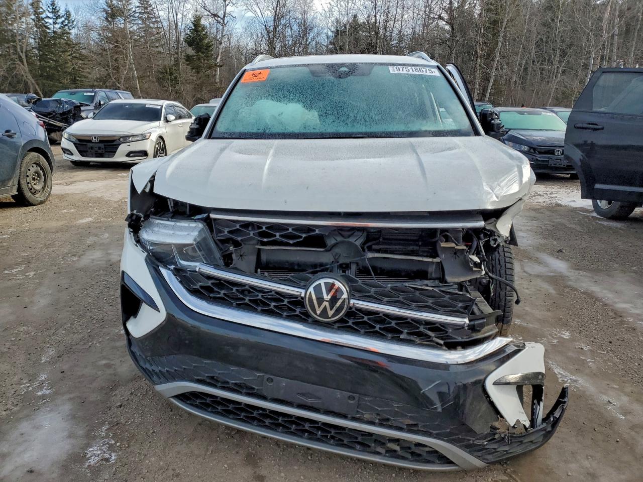 2024 VOLKSWAGEN TAOS SEL photo 5