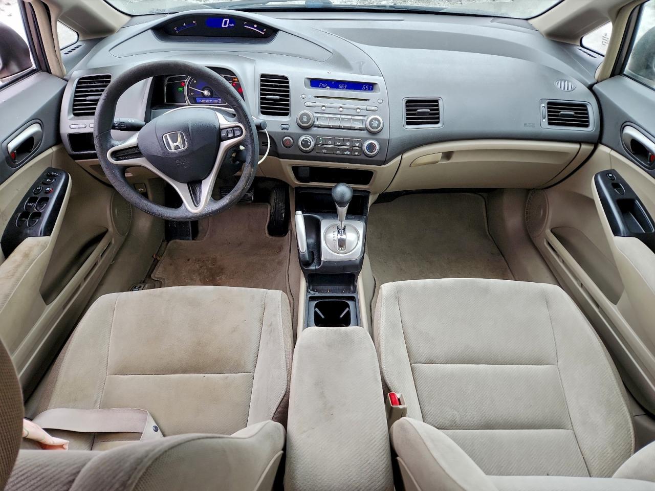2010 HONDA CIVIC LX photo 8