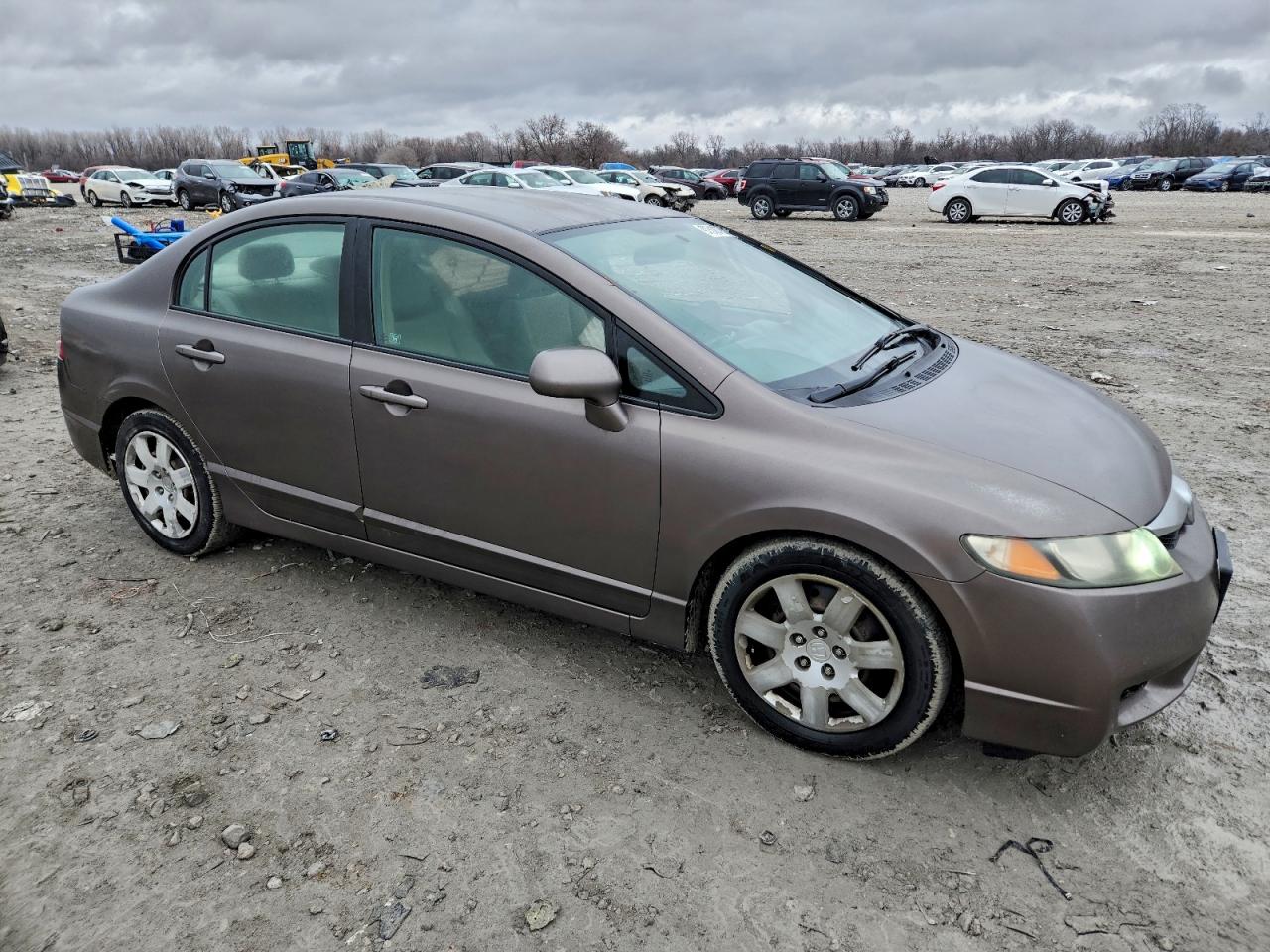 2010 HONDA CIVIC LX photo 4