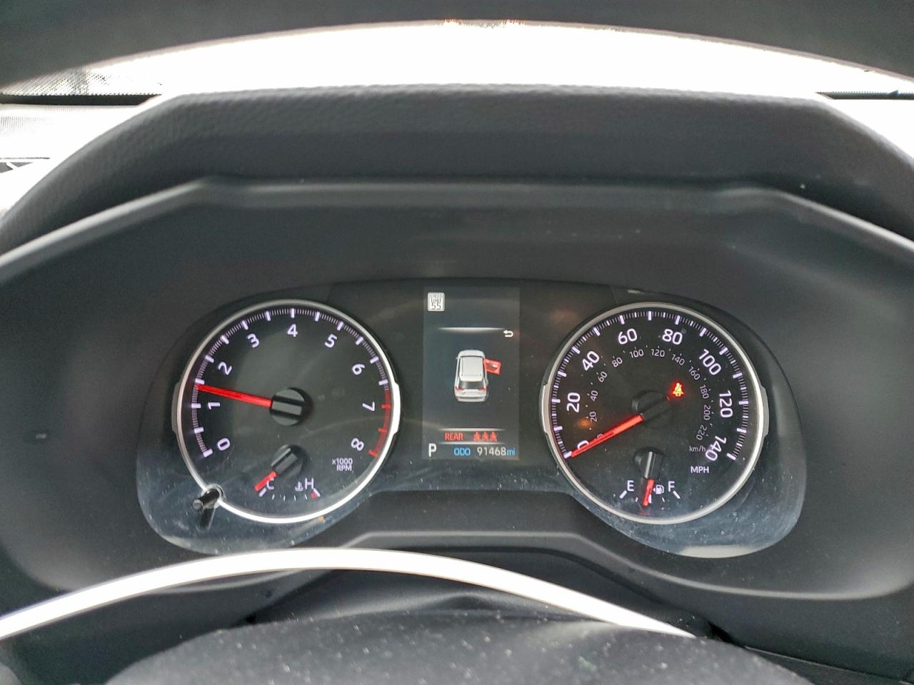 2021 TOYOTA RAV4 LE photo 9