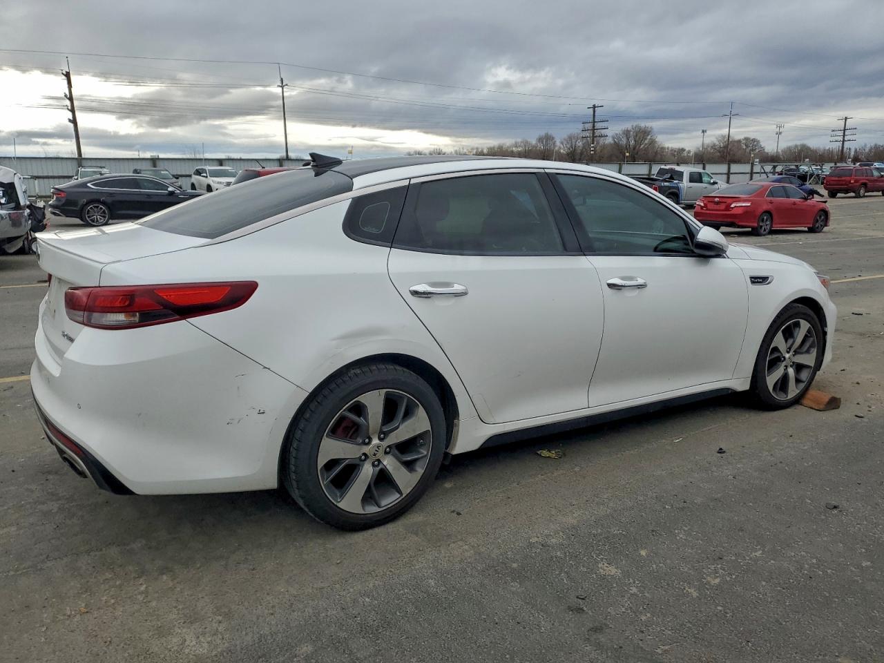 2016 KIA OPTIMA SX photo 3