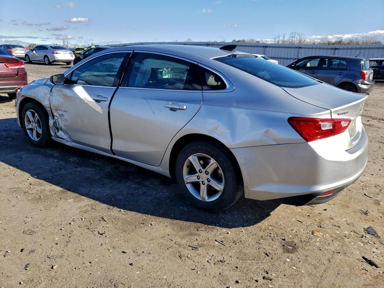 2020 CHEVROLET MALIBU LS photo 2