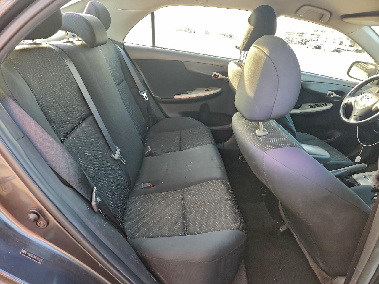 2010 TOYOTA COROLLA BASE photo 10