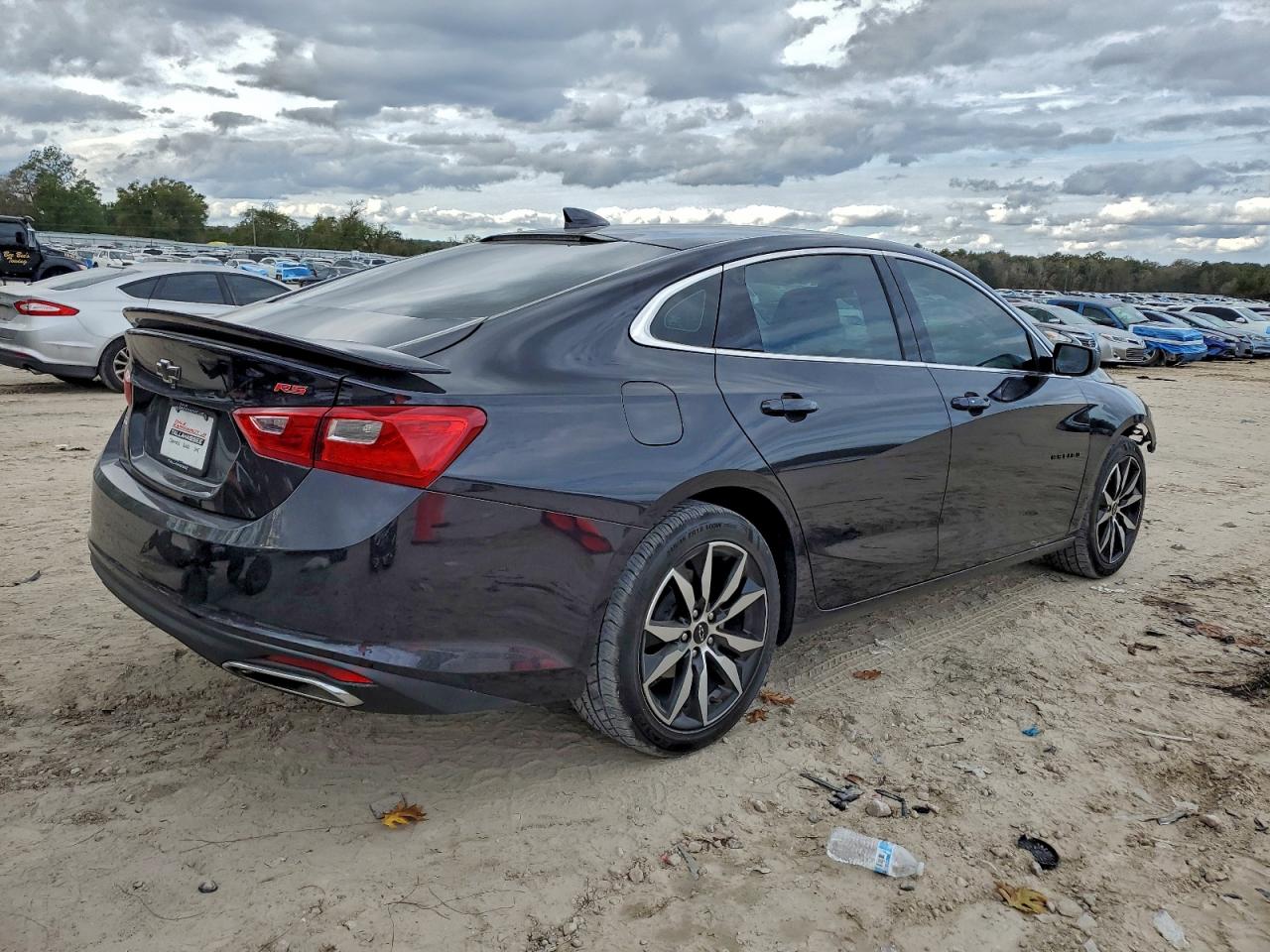 2022 CHEVROLET MALIBU RS photo 3