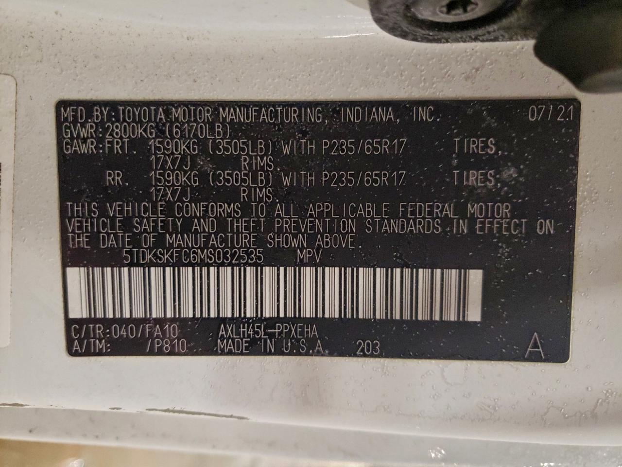 2021 TOYOTA SIENNA LE photo 13