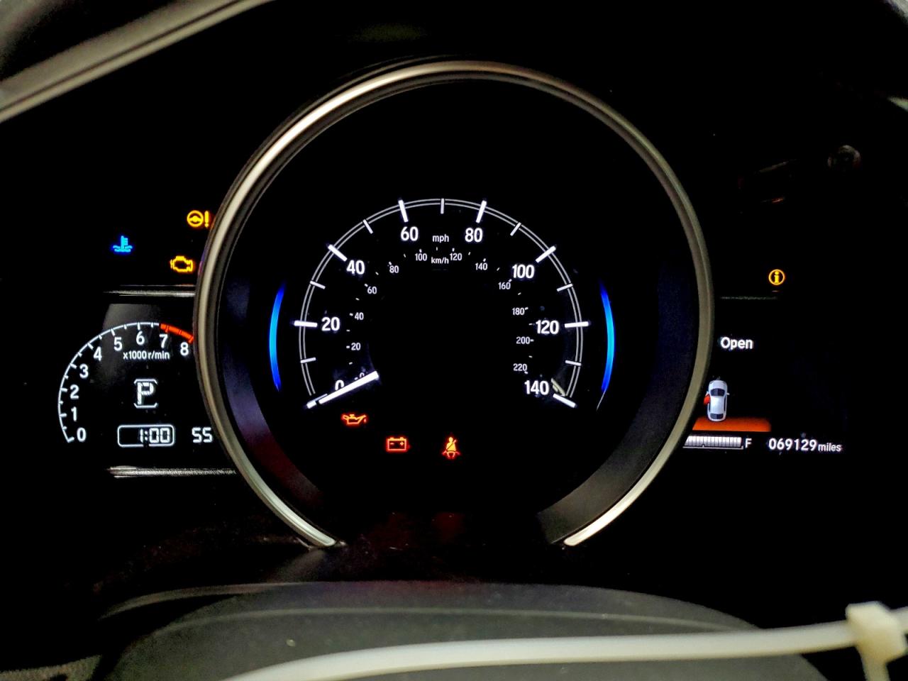 2018 HONDA FIT EX photo 9