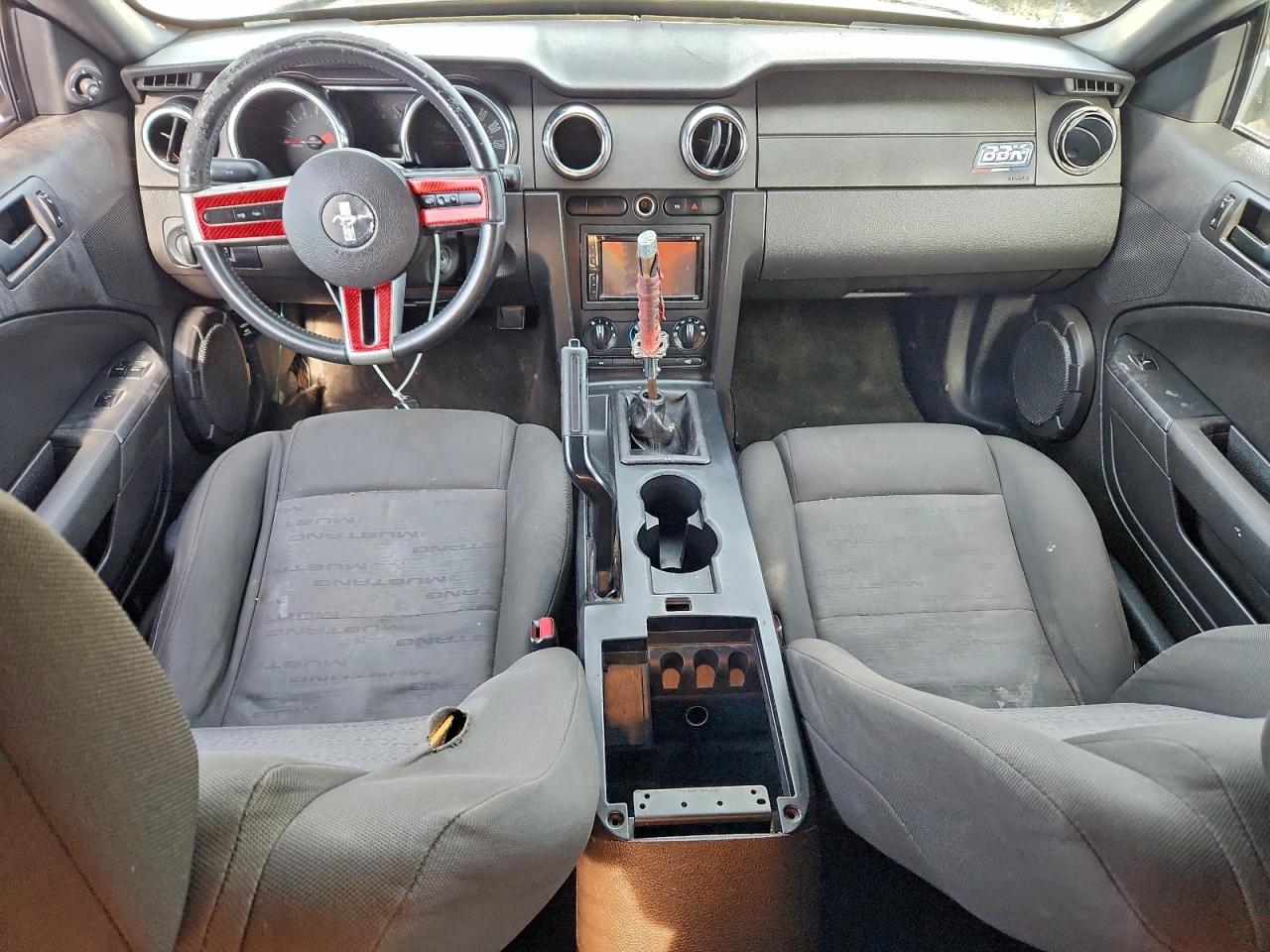 2006 FORD MUSTANG photo 8