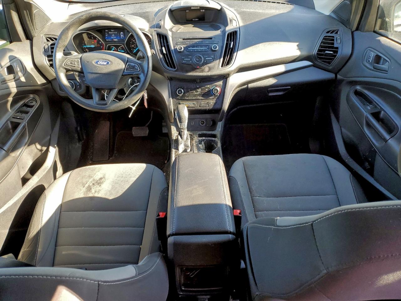 2017 FORD ESCAPE S photo 8